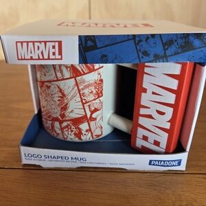 Marvel Logo Shaped Mug by Paladone – Comic Panel Design